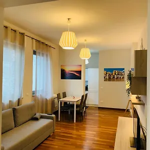 Apartment Berga Exclusive 3, Bari
